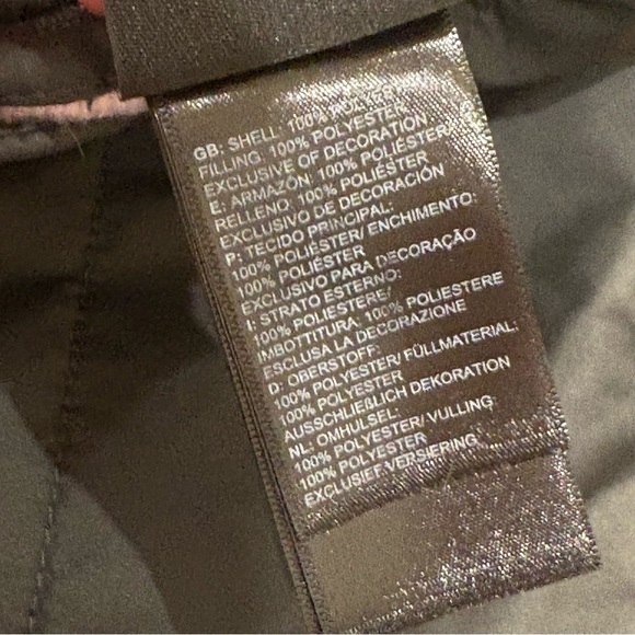 The North Face Girl’s Reversible Puffer Jacket Size XL 18 - Picture 13 of 16